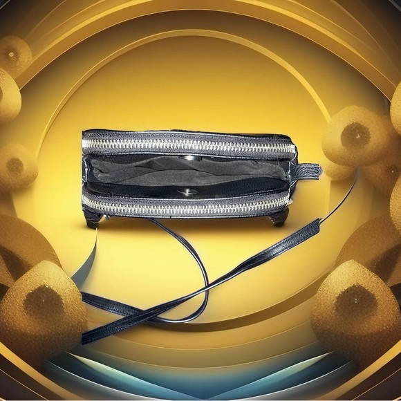 Kenneth Cole Reaction Handbag - Picture 5 of 7